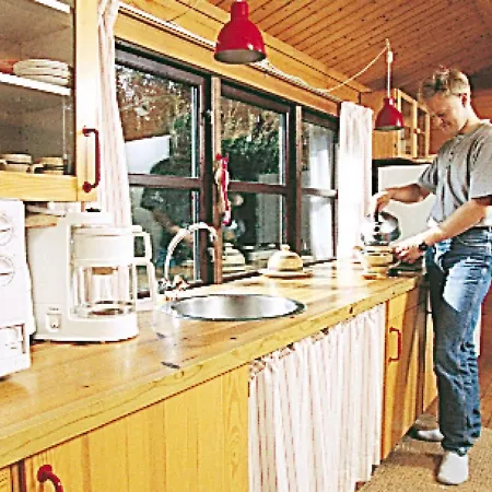 Semesterbostad Two-bedroom Holiday In 17 *